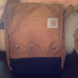 Cute carhart bag💋